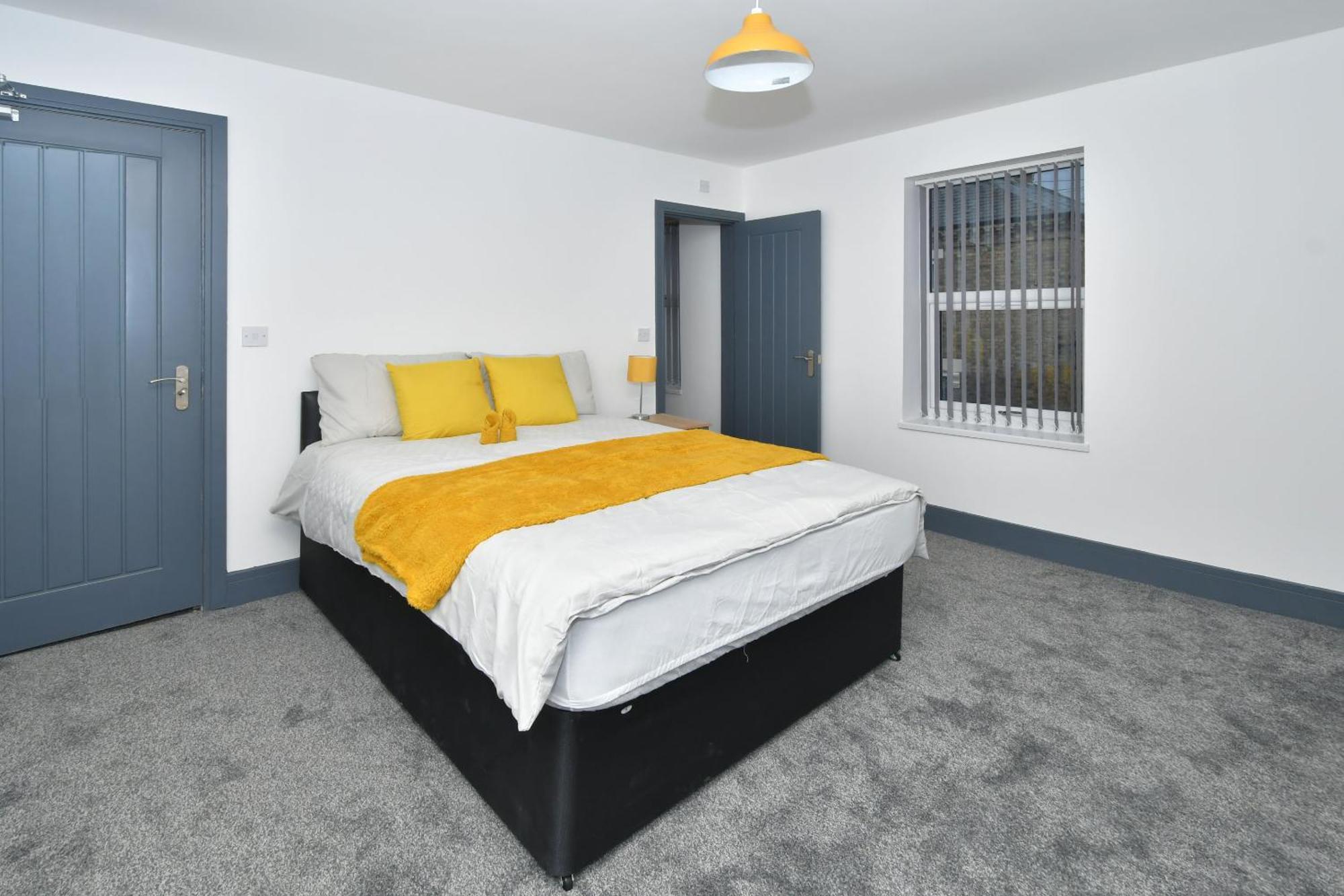 Townhouse @ 24 Brunswick Place Stoke Etruria Exteriör bild